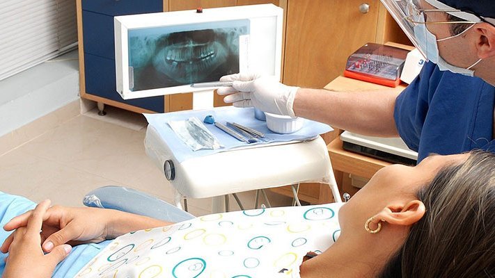 Selbstheilungskräfte stärken bei chronischer Parodontitis Carsten Stiftung: Komplementärmedizin rund um die Zahnheilkunde