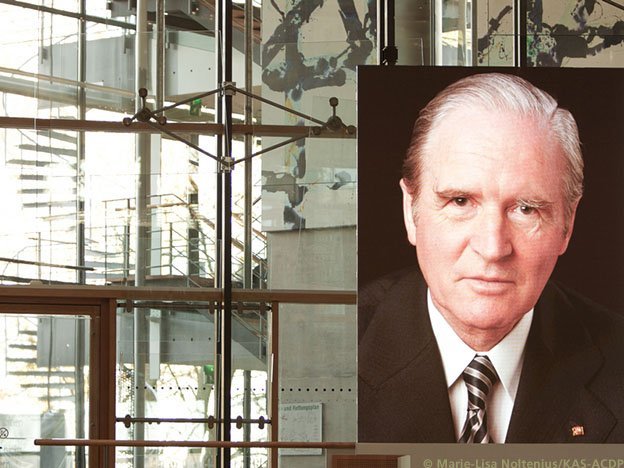 25. Todestag von Karl Carstens Professor Karl Carstens