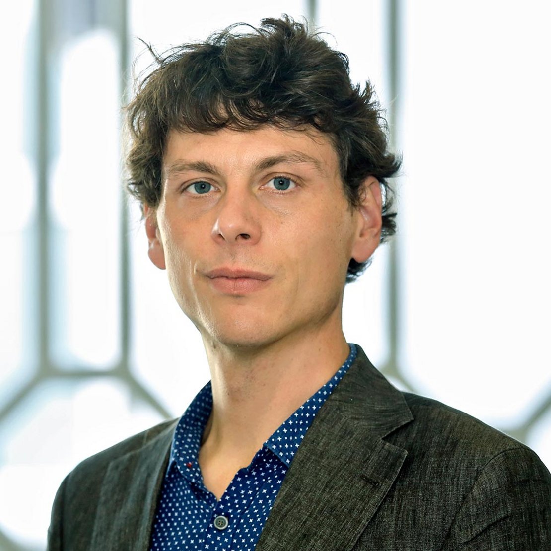 Dr. phil. Jens Behnke Dr. phil. Jens Behnke