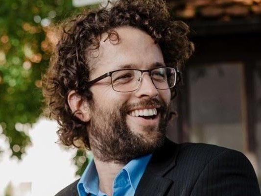 Julian Böhm: Moderne Medizin blickt auf die individuellen Ressourcen des Menschen