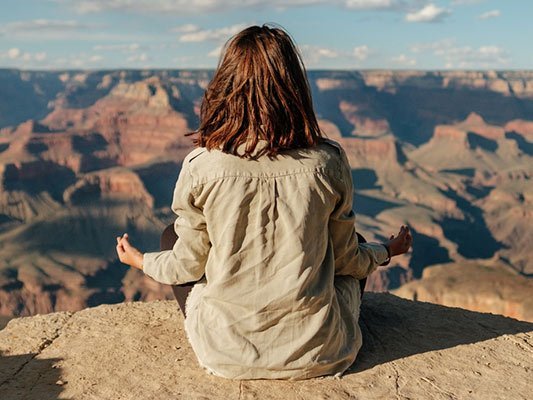 Mit der richtigen Atemtechnik den Säurefluss eindämmen Mit der richtigen Atemtechnik den Säurefluss eindämmen