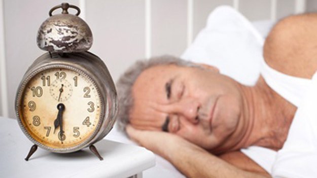 Carstens-Stiftung: Akupressur-Pflaster verhilft Demenz-Patienten zu besserer Schlafqualität.