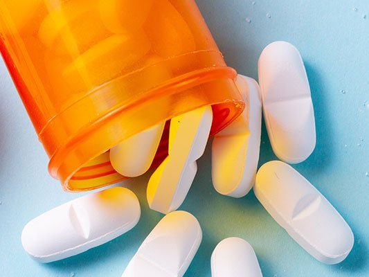 Antibiotika, Naturmedizin und das Mikrobiom Antibiotika, Naturmedizin und das Mikrobiom