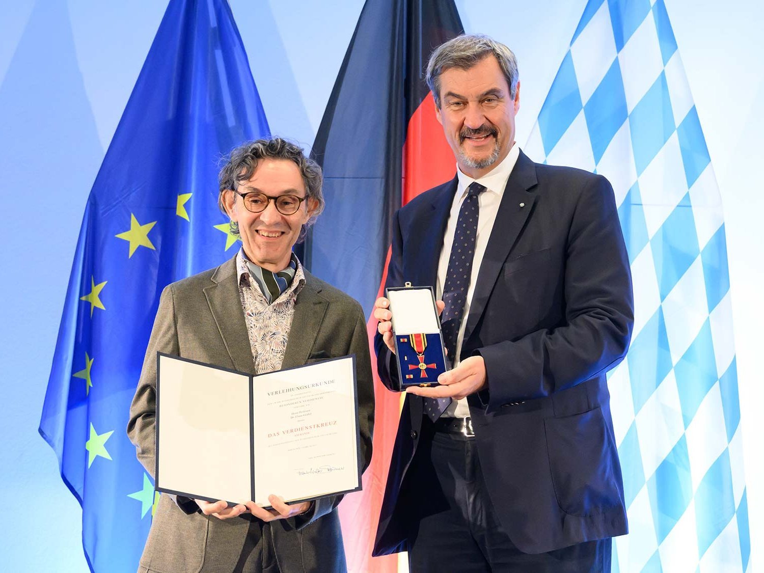 Bundesverdienstkreuz für Prof. Dr. med. Elmar Gräßel