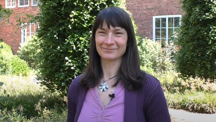 Carstens-Stiftung: Anne Marx zur Wirkweise des Fastens Carstens-Stiftung: Anne Marx zur Wirkweise des Fastens