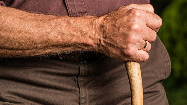 Carstens-Stiftung: Klinische Wirksamkeit des Schröpfens erstmals belegt. Carstens-Stiftung: Klinische Wirksamkeit des Schröpfens erstmals belegt.