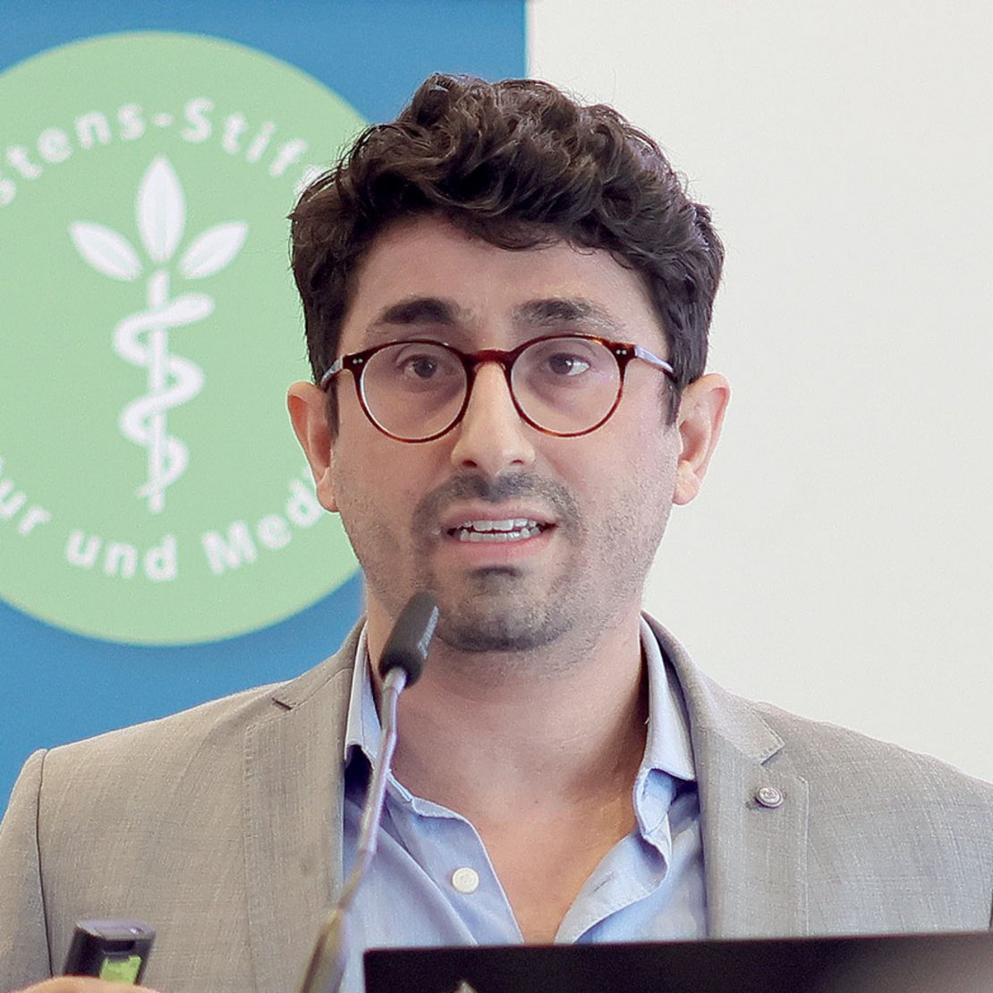 Dr. Erfan Ghanad, Universitätsmedizin Mannheim Dr. Erfan Ghanad, Universitätsmedizin Mannheim