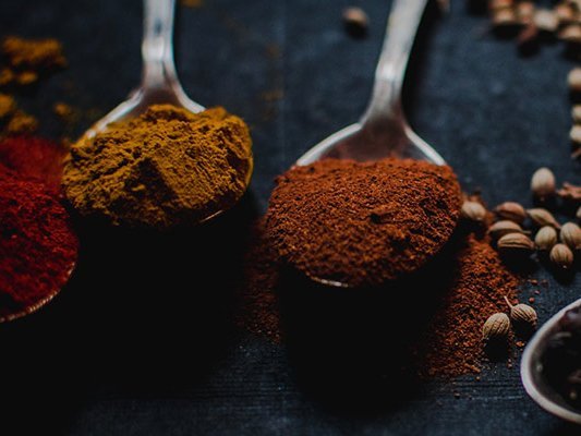 Studien zur Wirksamkeit bei Migräne, Kopfschmerz, rheumatoider Arthritis und chronischen Darmerkrankungen.