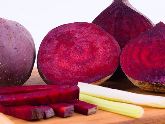 Carstens-Stiftung: Superfood Rote Bete ist gut für das Herz und die Gefäße. Carstens-Stiftung: Superfood Rote Bete ist gut für das Herz und die Gefäße.