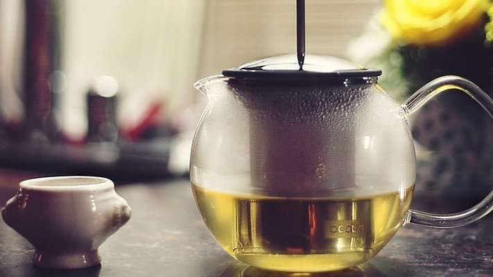 Carstens-Stiftung: Grüner Tee zur Krebsvorbeugung. Carstens-Stiftung: Grüner Tee zur Krebsvorbeugung.