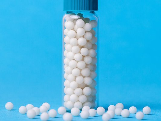 Lohnt sich Homöopathie für Krankenkassen und Versicherte? Lohnt sich Homöopathie für Krankenkassen und Versicherte?