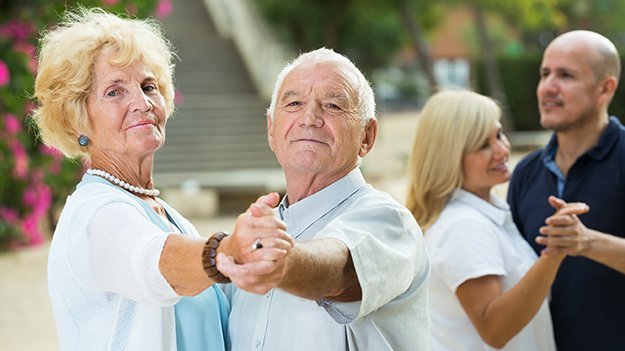 Carstens-Stiftung: Das Tanzbein schwingen hilft gegen Stress Carstens-Stiftung: Das Tanzbein schwingen hilft gegen Stress