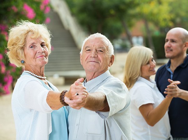 Carstens-Stiftung: Das Tanzbein schwingen hilft gegen Stress Carstens-Stiftung: Das Tanzbein schwingen hilft gegen Stress