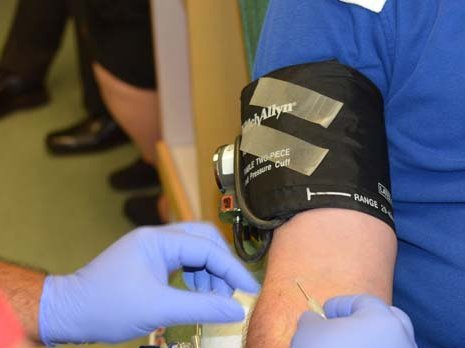 Carstens-Stiftung: Mit Blutspende Blutdruck senken. Carstens-Stiftung: Mit Blutspende Blutdruck senken.