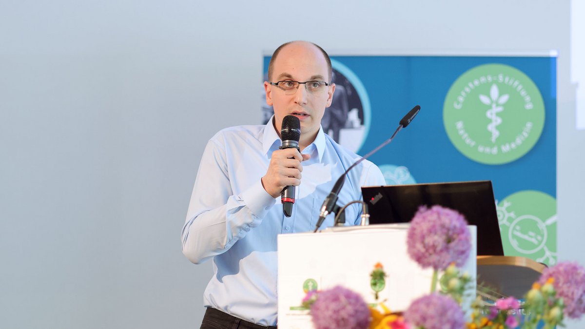 Dr. Maximilian Storz Dr. Maximilian Storz