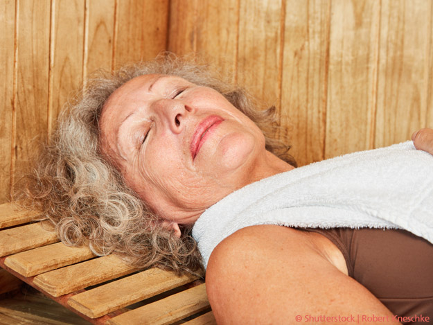 Schwitzen in der Sauna bei Bluthochdruck