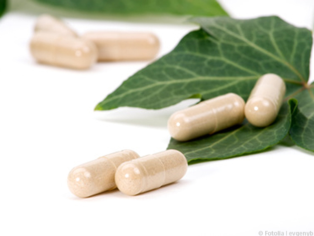 Carstens-Stiftung: Zwei Efeuextrakte gegen Bronchitis im Vergleich Carstens-Stiftung: Zwei Efeuextrakte gegen Bronchitis im Vergleich