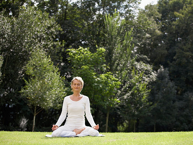 Carstens-Stiftung: Welcher Yoga-Stil ist besser? Carstens-Stiftung: Welcher Yoga-Stil ist besser?