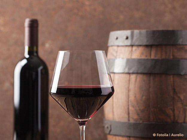 Rotwein gegen Parodontose? Carstens-Stiftung: Rotwein gegen Parodontose?